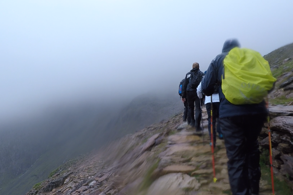 een mistige wandeling op Snowdon